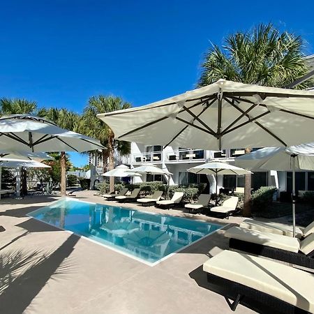Grace Bay Suites Екстериор снимка