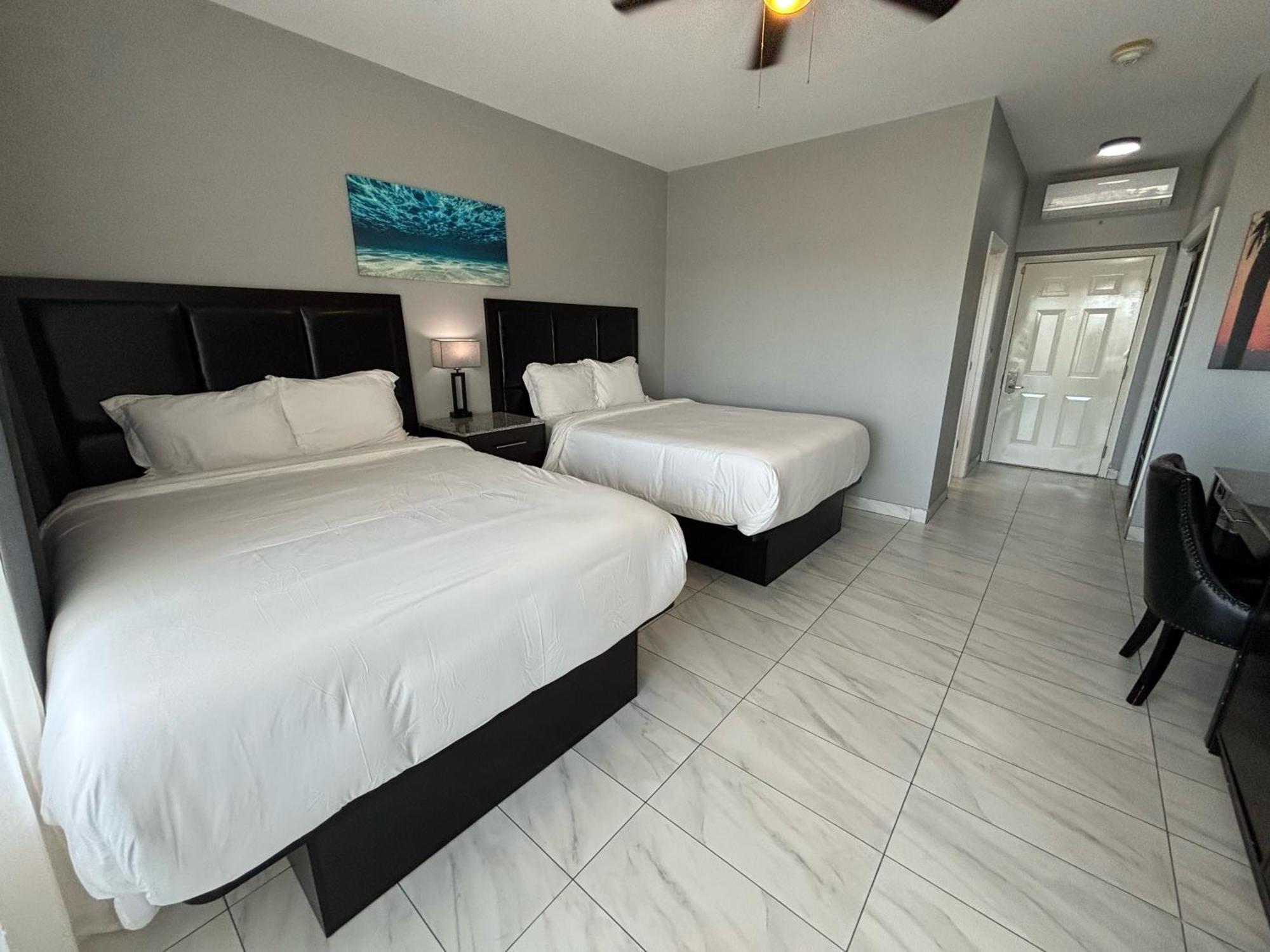 Grace Bay Suites Екстериор снимка